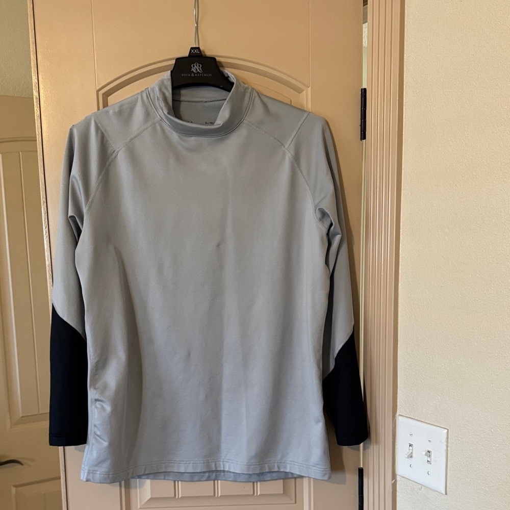 Under Armour Gray and Black Lightweight Jacket